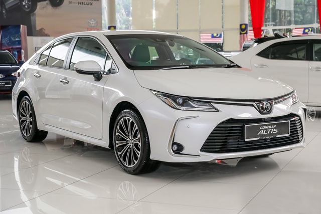 Toyota Altis 2020 tiếp tục khuấy đảo thị trường ASEAN - 1
