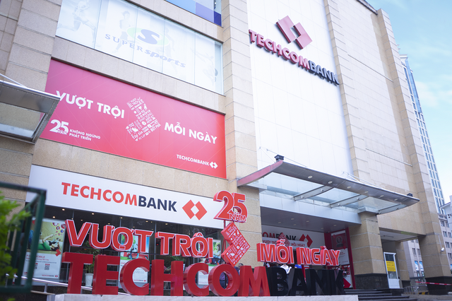 “Giải mã” tăng trưởng lợi nhuận liên tiếp của Techcombank - 1 “Giải mã” tăng trưởng lợi nhuận liên tiếp của Techcombank - 1