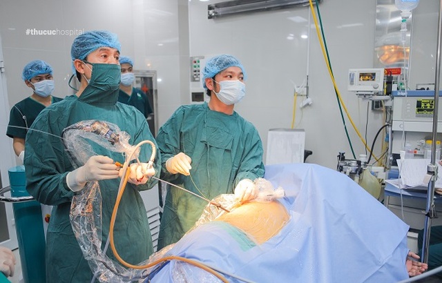 Bác sĩ chuyên khoa giải đáp về công nghệ trị sỏi thận, tiết niệu không phẫu thuật - 5 Bác sĩ chuyên khoa giải đáp về công nghệ trị sỏi thận, tiết niệu không phẫu thuật - 5