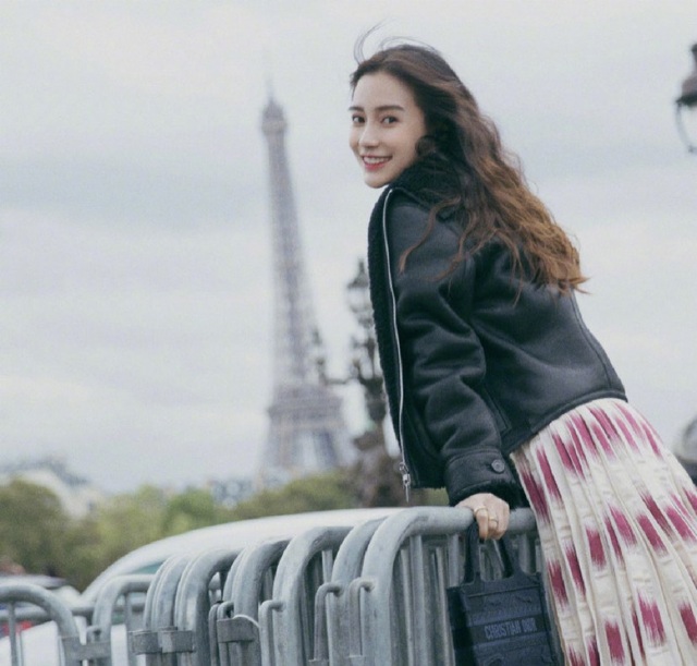 Angelababy đọ sắc cùng dàn chân dài nổi tiếng thế giới - 5 Angelababy đọ sắc cùng dàn chân dài nổi tiếng thế giới - 5