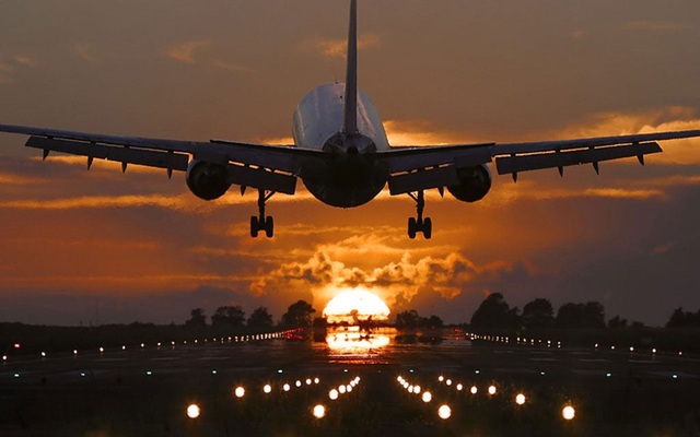 Vietravel Airlines chờ cất cánh, cổ phiếu công ty mẹ bị “tranh cướp” lúc lên sàn - 1 Vietravel Airlines chờ cất cánh, cổ phiếu công ty mẹ bị “tranh cướp” lúc lên sàn - 1