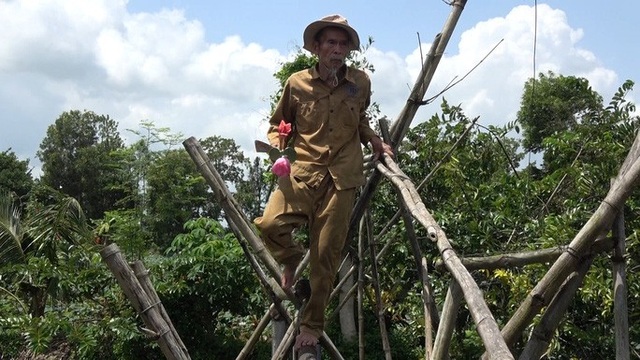 Những hình ảnh thân thương tại nhà Đại tá phi công Nguyễn Văn Bảy - 2 Những hình ảnh thân thương tại nhà Đại tá phi công Nguyễn Văn Bảy - 2