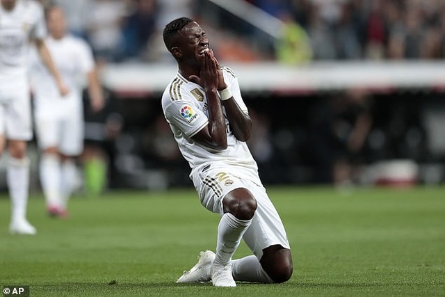 Đánh bại Osasuna, Real Madrid vươn lên dẫn đầu bảng La Liga - 4 Đánh bại Osasuna, Real Madrid vươn lên dẫn đầu bảng La Liga - 4