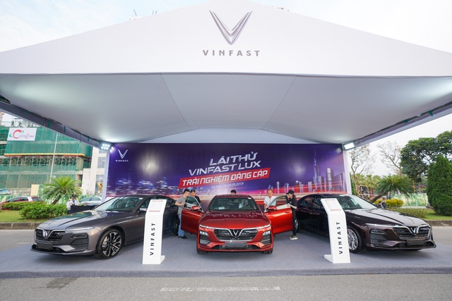 Lái thử xe VinFast Lux: Chuyên gia 'xịn', bài thử hay, tặng vé VIP xem đua xe F1 - 5