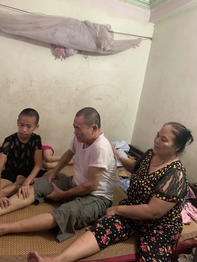 Giải pháp khắc phục cơn đau đến không ngủ, không đi được của tay vợt cầu lông U70 bị thoát vị đĩa đệm L1, 2, 3, 5 - 2 Giải pháp khắc phục cơn đau đến không ngủ, không đi được của tay vợt cầu lông U70 bị thoát vị đĩa đệm L1, 2, 3, 5 - 2
