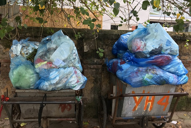 Hà Nội: Điều khủng khiếp đến từ ô nhiễm trắng - 12 Hà Nội: Điều khủng khiếp đến từ ô nhiễm trắng - 12