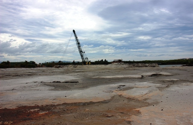 Bình Định “tuýt còi” dự án Thị Nại Eco Bay hút cát chưa phép - 5 Bình Định “tuýt còi” dự án Thị Nại Eco Bay hút cát chưa phép - 5