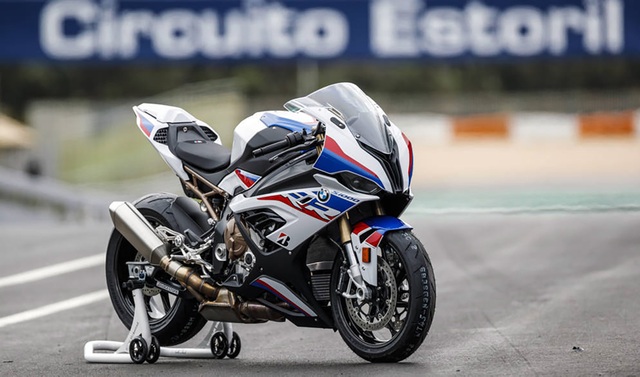 BMW phải triệu hồi mẫu sport hàng đầu S1000 RR phiên bản 2019 - 1