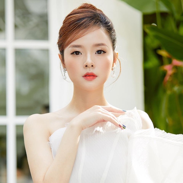 Hot girl Midu làm giảng viên, sinh viên thầm mến vì đẹp và trẻ trung - 3 Hot girl Midu làm giảng viên, sinh viên thầm mến vì đẹp và trẻ trung - 3
