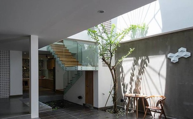 Mê mẩn nhà phố 2 tầng có giếng trời đẹp hút mắt - 5 Mê mẩn nhà phố 2 tầng có giếng trời đẹp hút mắt - 5