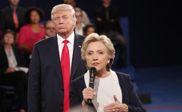 Bà Clinton: Tổng thống Donald Trump bị ám ảnh về tôi - 2 Bà Clinton: Tổng thống Donald Trump bị ám ảnh về tôi - 2