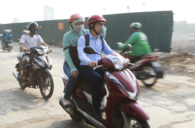 Hà Nội: Nín thở băng qua những con đường đau khổ - 9 Hà Nội: Nín thở băng qua những con đường đau khổ - 9