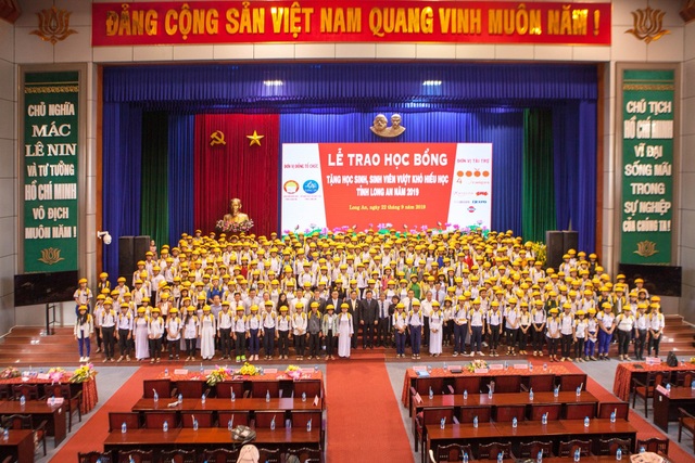 Doanh nghiệp nhận bằng khen của Thủ tướng Chính Phủ vì hoạt động cộng đồng - 3 Doanh nghiệp nhận bằng khen của Thủ tướng Chính Phủ vì hoạt động cộng đồng - 3