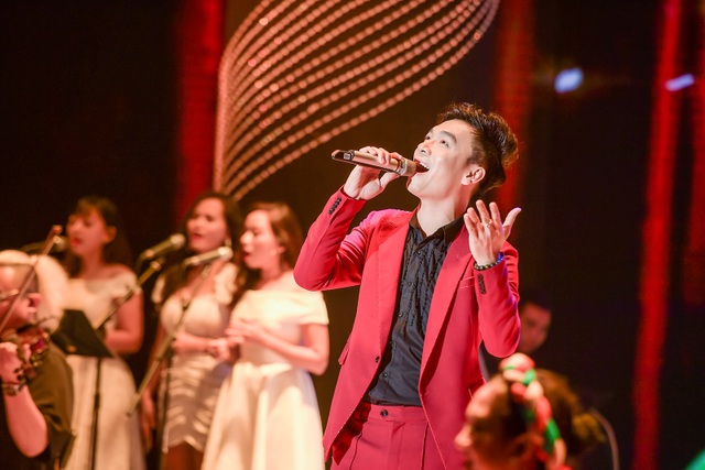 Thanh Lam, Lê Việt Anh “dụ” khán giả vào mê cung âm nhạc bằng giọng hát ma lực - 1 Thanh Lam, Lê Việt Anh “dụ” khán giả vào mê cung âm nhạc bằng giọng hát ma lực - 1