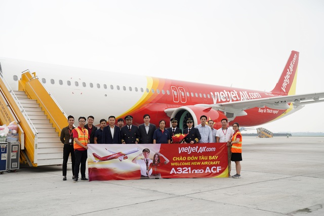 Phi đội máy bay mới, thân thiện hàng đầu thế giới - 1 Phi đội máy bay mới, thân thiện hàng đầu thế giới - 1