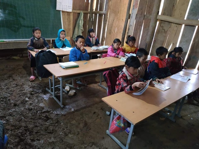 Mưa càng rơi, nước mắt càng rơi ở Trạm Cọ - Ảnh 4. Mưa càng rơi, nước mắt càng rơi ở Trạm Cọ - Ảnh 4.