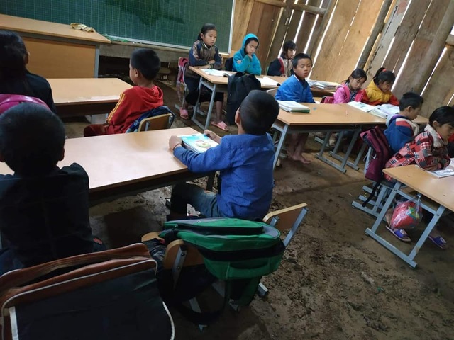 Mưa càng rơi, nước mắt càng rơi ở Trạm Cọ - Ảnh 9. Mưa càng rơi, nước mắt càng rơi ở Trạm Cọ - Ảnh 9.