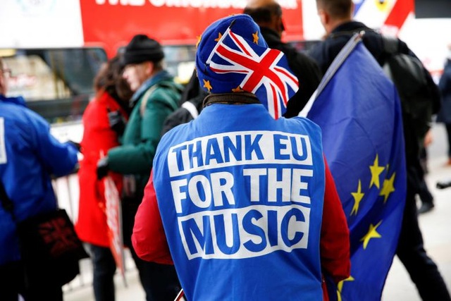 Người Anh xuống đường vì Brexit trước giờ G - Ảnh 19. Người Anh xuống đường vì Brexit trước giờ G - Ảnh 19.