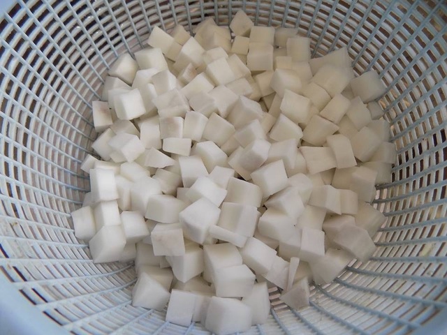 Bỏ túi ngay công thức làm 3 món mứt lạ miệng đón Tết về - Ảnh 12. Bỏ túi ngay công thức làm 3 món mứt lạ miệng đón Tết về - Ảnh 12.