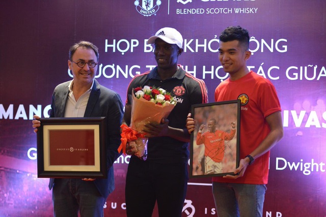 Sao Manchester United tin đội tuyển Việt Nam sẽ sớm dự World Cup - Ảnh 1. Sao Manchester United tin đội tuyển Việt Nam sẽ sớm dự World Cup - Ảnh 1.