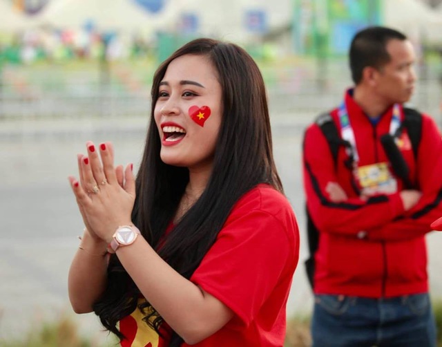 Việt Nam 2-0 Yemen: Thầy trò HLV Park Hang Seo rộng cửa đi tiếp - Ảnh 32. Việt Nam 2-0 Yemen: Thầy trò HLV Park Hang Seo rộng cửa đi tiếp - Ảnh 32.
