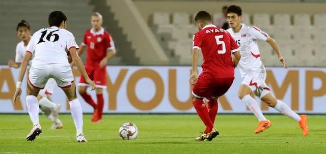 Lebanon thắng Triều Tiên 4-1, Việt Nam vào vòng 1/8 đầy nghẹt thở - Ảnh 10. Lebanon thắng Triều Tiên 4-1, Việt Nam vào vòng 1/8 đầy nghẹt thở - Ảnh 10.