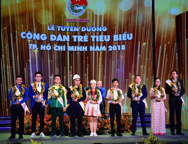 Công dân trẻ tiêu biểu TPHCM: Người sáng tạo, người tiết kiệm hàng tỷ đồng cho ngân sách - 1 9 gương Công dân trẻ tiêu biểu TPHCM 2018