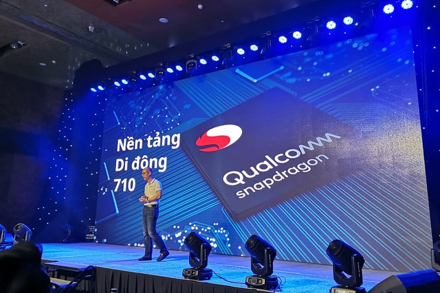 Nokia 8.1 ra mắt tại Việt Nam ngay đầu năm 2019 với giá 7,9 triệu đồng - 1 Đại diện HMD Global giới thiệu về Nokia 8.1
