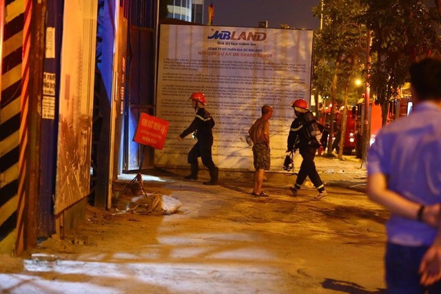 “Soi” 3 dự án bất động sản của MBLand đang trong “tầm ngắm” thanh tra - 2
Hiện trường vụ cháy MB Grand Plaza. (ảnh: Báo Lao động)