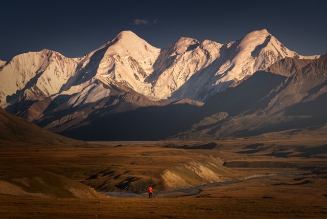 Thiên nhiên hùng vĩ ở Kyrgyzstan đẹp đến “nghẹt thở“ - 5 Thiên nhiên hùng vĩ ở Kyrgyzstan đẹp đến “nghẹt thở“ - 5