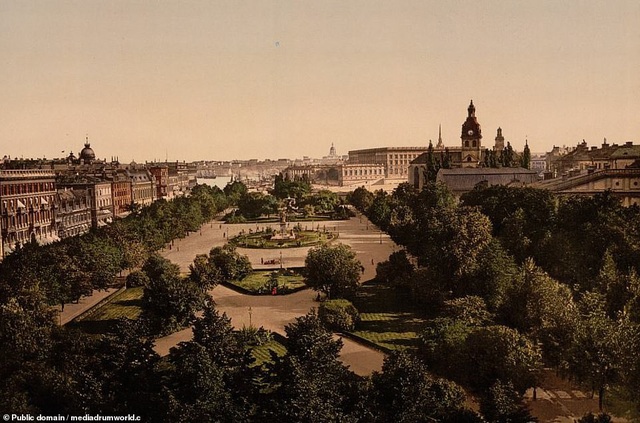 Chiêm ngưỡng vẻ đẹp thế giới cách đây 100 năm - 13
Công viên Kungstradgarden ở Stockholm, Thụy Điển.