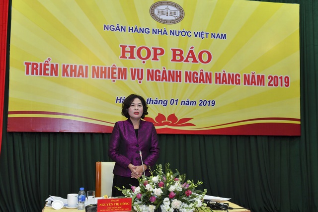 Xử lý thêm 149,22 nghìn tỷ đồng, nợ xấu xuống dưới 2% - 1
Sáng nay (7/1), Ngân hàng Nhà nước Việt Nam (NHNN) đã tổ chức họp báo về kết quả hoạt động năm 2018 và triển khai nhiệm vụ ngành ngân hàng năm 2019.