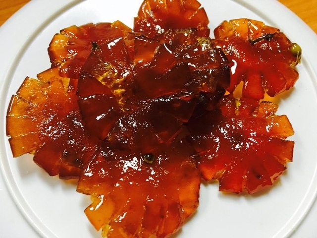 Quất Nhật 2 triệu đồng/kg: Dân Việt mua làm mứt Tết đãi khách - Ảnh 2. Quất Nhật 2 triệu đồng/kg: Dân Việt mua làm mứt Tết đãi khách - Ảnh 2.