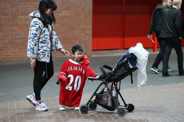 Man Utd 1-1 Arsenal: Chia điểm, chia thất vọng - 4 Man Utd 1-1 Arsenal: Chia điểm, chia thất vọng - 4