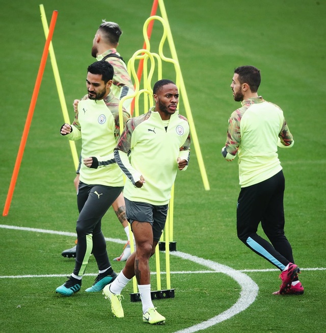 De Bruyne bất ngờ vắng mặt trên sân tập của Man City - 4 De Bruyne bất ngờ vắng mặt trên sân tập của Man City - 4