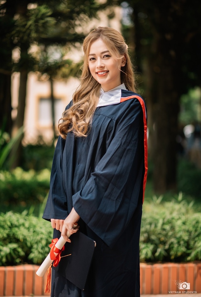 a-hau-bui-phuong-nga-dep-diu-dang-trong-bo-anh-ky-yeu-cuoi-capdocx-1569935696440.jpeg