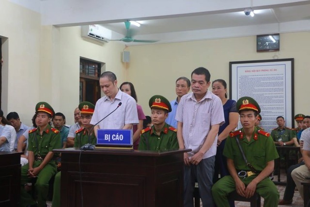 Vì sao vợ ông Triệu Tài Vinh không biết con mình được nâng điểm mà vẫn bị kiểm điểm? - 2 Vì sao vợ ông Triệu Tài Vinh không biết con mình được nâng điểm mà vẫn bị kiểm điểm? - 2