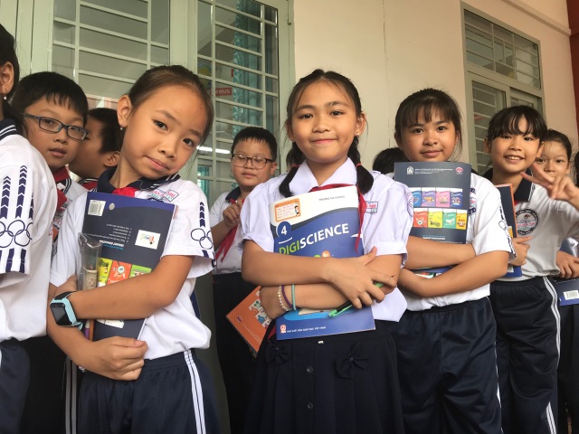 Trường tiên tiến: Chọn em này, đẩy em còn lại đi đâu? - 2 Trường tiên tiến: Chọn em này, đẩy em còn lại đi đâu? - 2