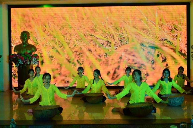 Trường Đại học Tài nguyên và Môi trường Hà Nội khai giảng năm học mới 2019 - 2020 - 4 Trường Đại học Tài nguyên và Môi trường Hà Nội khai giảng năm học mới 2019 - 2020 - 4