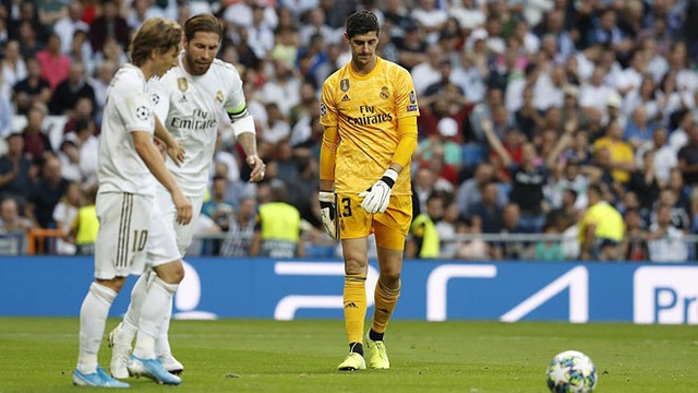 Quyết định lạ lùng của HLV Zidane khi Real Madrid thua 2 bàn - 2 Quyết định lạ lùng của HLV Zidane khi Real Madrid thua 2 bàn - 2