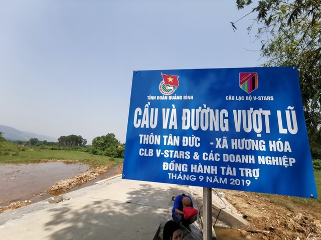 Dàn sao quyên góp xây cầu vượt lũ Quảng Bình - 2 Dàn sao quyên góp xây cầu vượt lũ Quảng Bình - 2