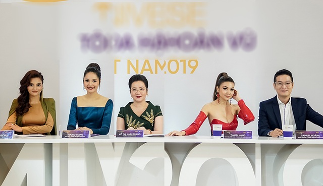 Thúy Vân bị giám khảo Hương Giang “chỉnh” vì đi thi nhưng xuất hiện như người nổi tiếng - 1 Thúy Vân bị giám khảo Hương Giang “chỉnh” vì đi thi nhưng xuất hiện như người nổi tiếng - 1