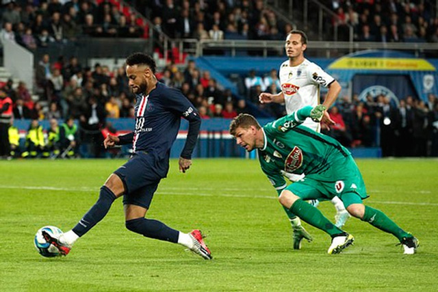 Neymar tỏa sáng, PSG đại thắng 4 sao ở Ligue 1 - 2 Neymar tỏa sáng, PSG đại thắng 4 sao ở Ligue 1 - 2