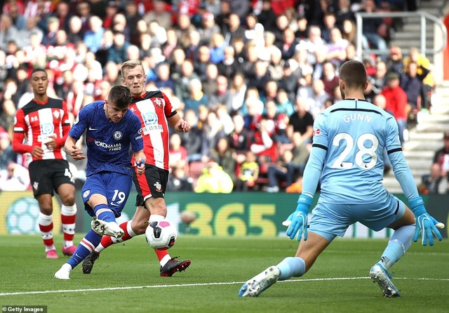 Southampton 1-4 Chelsea: Abraham, Mount tiếp đà thăng hoa - 3 Southampton 1-4 Chelsea: Abraham, Mount tiếp đà thăng hoa - 3