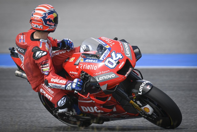 Chặng 15 MotoGP 2019: Marquez thắng ấn tượng trước Quartararo để vô địch thế giới - 15