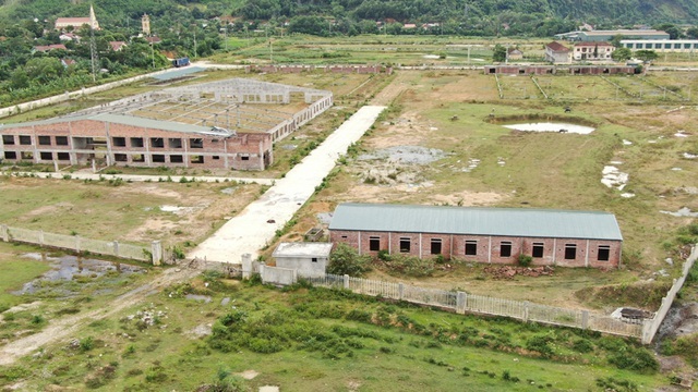 Chủ tịch tỉnh Hà Tĩnh “lệnh” thu hồi các dự án chây ì, có dấu hiệu giữ đất - 1 Chủ tịch tỉnh Hà Tĩnh “lệnh” thu hồi các dự án chây ì, có dấu hiệu giữ đất - 1