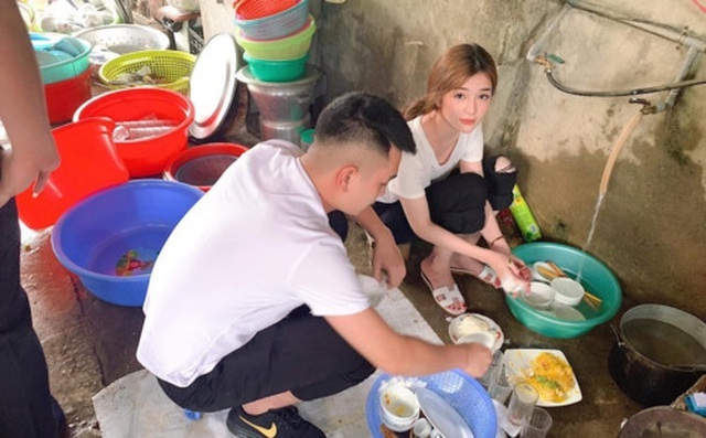 Những hot girl bất ngờ nổi tiếng, gây chú ý trong tháng 9 - 6 Những hot girl bất ngờ nổi tiếng, gây chú ý trong tháng 9 - 6
