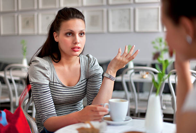 Em chồng tỏ thái độ “lồi lõm” khi nghe chị dâu “mát mẻ” chuyện mượn tiền - trả vàng - 1 Em chồng tỏ thái độ “lồi lõm” khi nghe chị dâu “mát mẻ” chuyện mượn tiền - trả vàng - 1