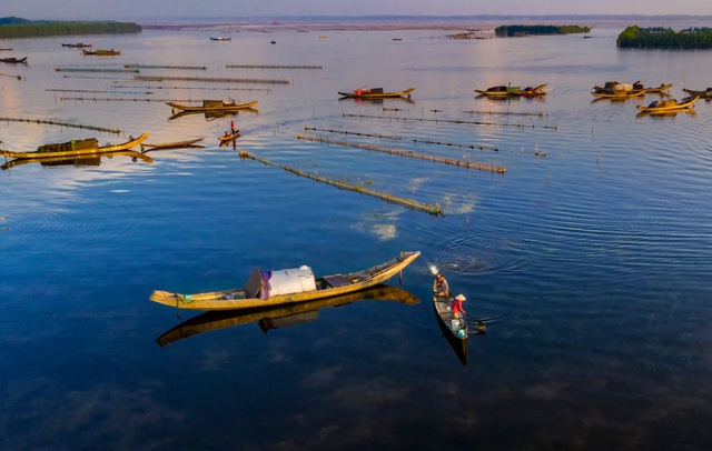 Bay trên “những tầng mây”, ngắm Huế đẹp mê hồn! - 18