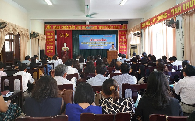 Bồi dưỡng tăng cường năng lực tổ chức và quản lý cho Hiệu trưởng cơ sở giáo dục tiểu học - 4 Bồi dưỡng tăng cường năng lực tổ chức và quản lý cho Hiệu trưởng cơ sở giáo dục tiểu học - 4